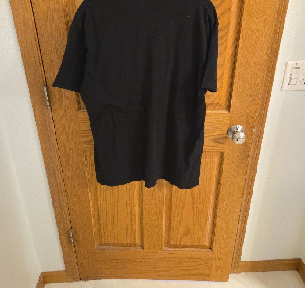 The Batman Black T-Shirt - Picture 4 of 4